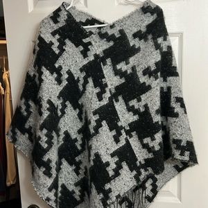 Womens poncho